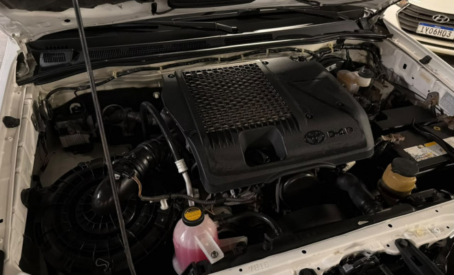 Toyota Hilux CD SR D4-D 4x4 3.0  TDI Dies. 2015 Flex-36