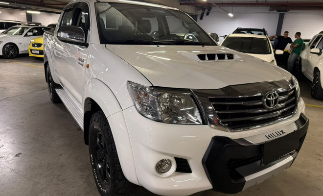 Toyota Hilux CD SR D4-D 4x4 3.0  TDI Dies. 2015 Flex-3