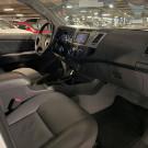 Toyota Hilux CD SR D4-D 4x4 3.0  TDI Dies. 2015 Flex-24