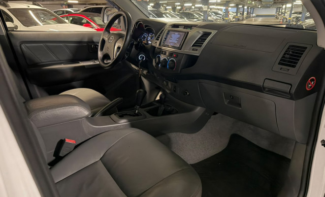 Toyota Hilux CD SR D4-D 4x4 3.0  TDI Dies. 2015 Flex-12