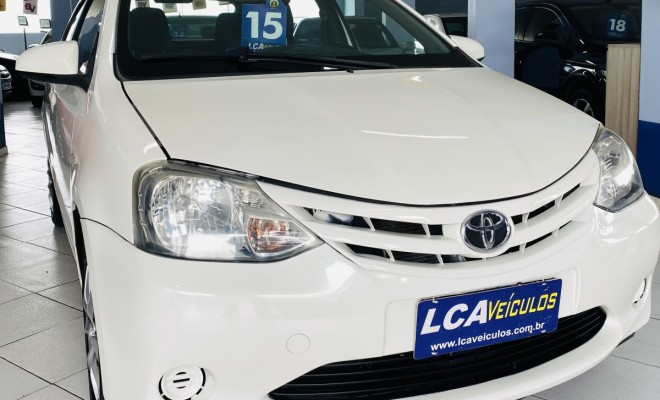 Toyota ETIOS X 1.3 Flex 16V 5p Mec. 2015 Flex