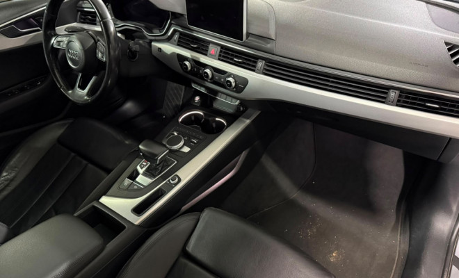 Audi A4 Launch Edition 2.0 TFSI 190cv S troni 2017 Gasolina-10