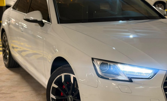 Audi A4 Ambiente 2.0 TFSI 190cv S tronic 2018 Gasolina-2