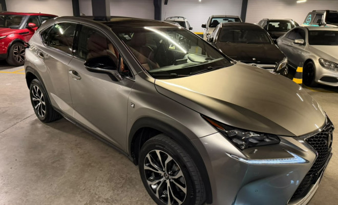 Lexus NX-200t F-Sport AWD 2.0 16v 238cv Aut. 2016 Gasolina-3