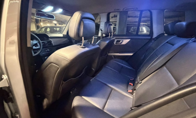 Mercedes-Benz GLK-300 3.0 V6 24V 4x4 231cv Aut. 2011 Gasolina-3