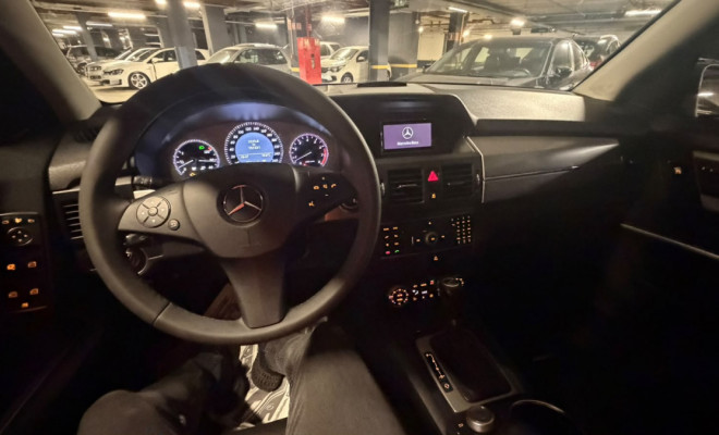 Mercedes-Benz GLK-300 3.0 V6 24V 4x4 231cv Aut. 2011 Gasolina-7