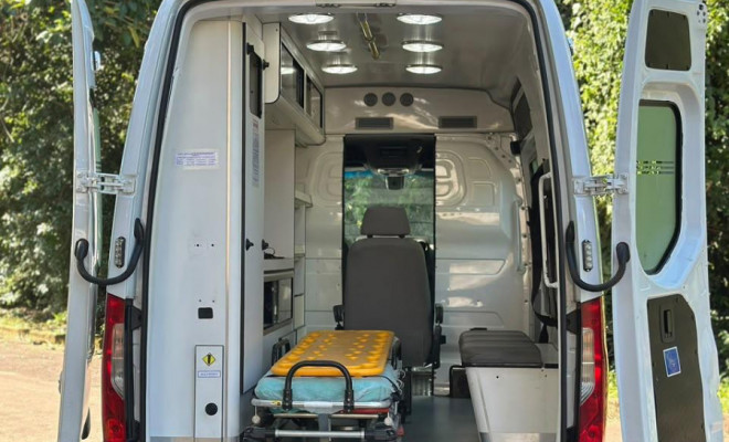 Mercedes-Benz Sprinter 416 Furgão Longo T.A. 2.2 Dies. 2021 Diesel-2