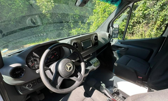 Mercedes-Benz Sprinter 416 Furgão Longo T.A. 2.2 Dies. 2021 Diesel-3