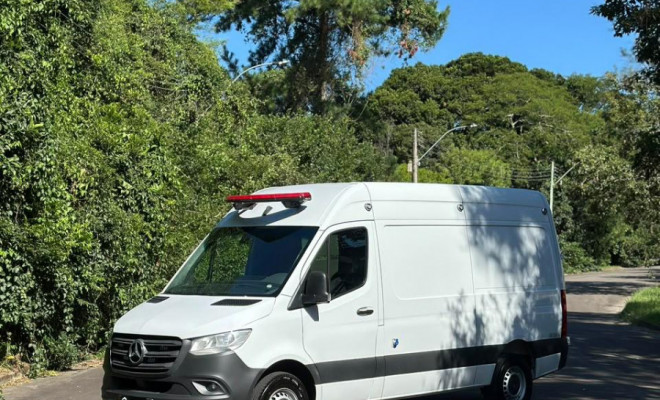 Mercedes-Benz Sprinter 416 Furgão Longo T.A. 2.2 Dies. 2021 Diesel