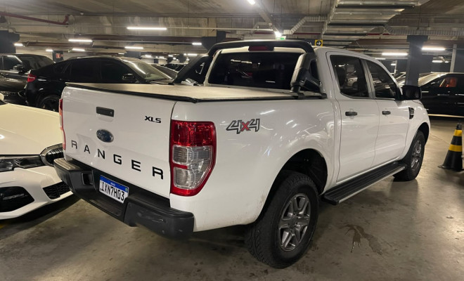 Ford Ranger XLS 2.2 4x4 CD Diesel Aut. 2017 Diesel-0