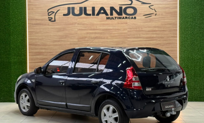 Renault SANDERO Expression Hi-Flex 1.6 8V 5p 2013-2