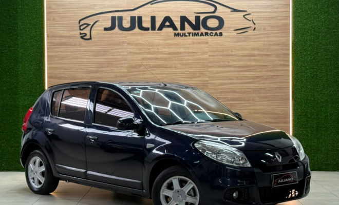 Renault SANDERO Expression Hi-Flex 1.6 8V 5p 2013