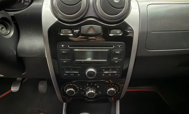 Renault SANDERO Expression Hi-Flex 1.6 8V 5p 2013-6