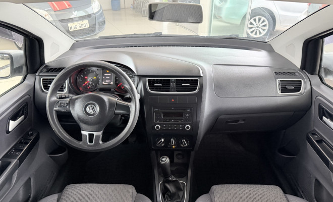 VW - VolksWagen Fox 1.0 Mi Total Flex 8V 5p 2013 Flex-7