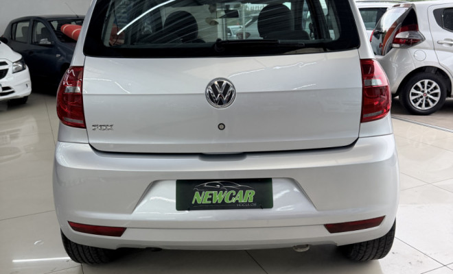 VW - VolksWagen Fox 1.0 Mi Total Flex 8V 5p 2013 Flex-4