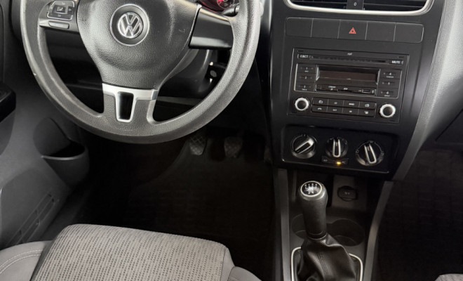 VW - VolksWagen Fox 1.0 Mi Total Flex 8V 5p 2013 Flex-8