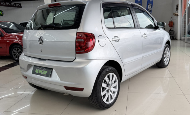 VW - VolksWagen Fox 1.0 Mi Total Flex 8V 5p 2013 Flex-5