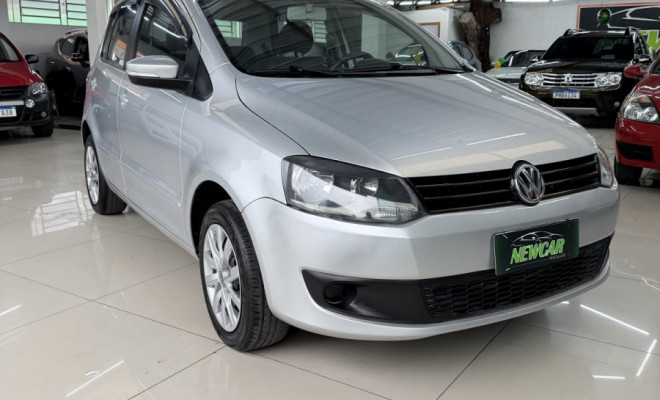 VW - VolksWagen Fox 1.0 Mi Total Flex 8V 5p 2013 Flex-0