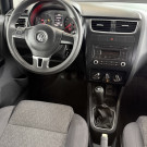 VW - VolksWagen Fox 1.0 Mi Total Flex 8V 5p 2013 Flex-8