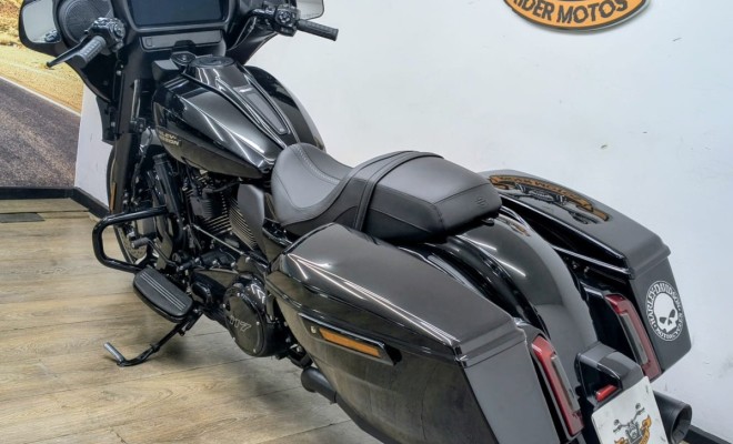HARLEY-DAVIDSON STREET GLIDE FLHX 2024 Gasolina-9