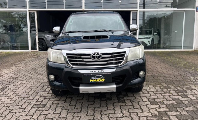 Toyota Hilux CD SRV D4-D 4x4 3.0 TDI Diesel Aut 2013 Diesel-6