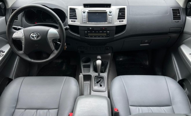 Toyota Hilux CD SRV D4-D 4x4 3.0 TDI Diesel Aut 2013 Diesel-8