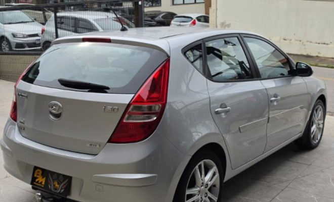 Hyundai i30 2.0 16V 145cv 5p Aut. 2012 Gasolina-4
