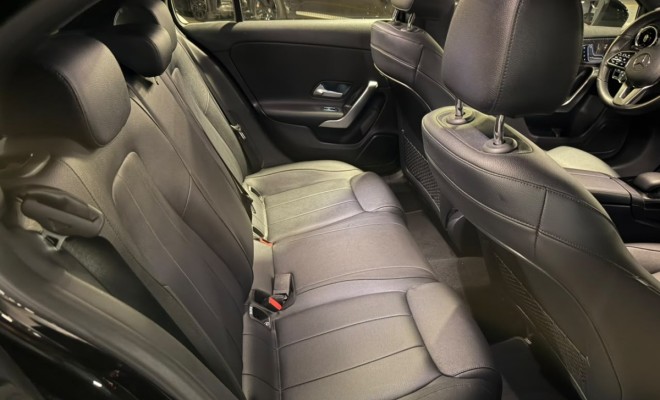Mercedes-Benz A 250 2.0 TB Hatch Vision 2020 Gasolina-13