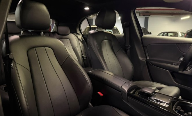 Mercedes-Benz A 250 2.0 TB Hatch Vision 2020 Gasolina-12