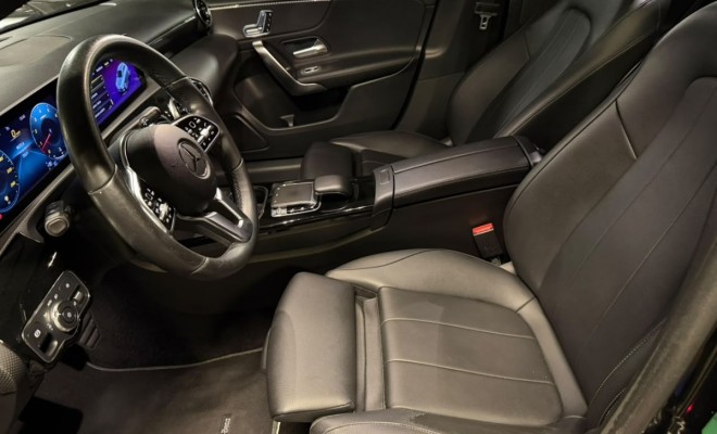 Mercedes-Benz A 250 2.0 TB Hatch Vision 2020 Gasolina-16