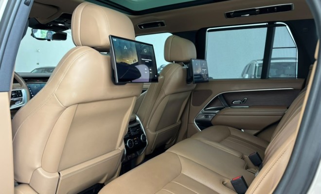 LAND ROVER   RANGE ROVER  3.0 D350  SE TURBO DIESEL-7