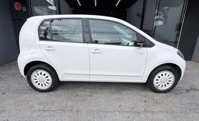 VW - VolksWagen up! black/white/red 1.0 T. Flex 12V 5p 2015 Flex-5