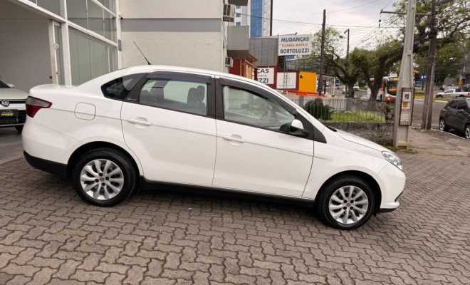 Fiat Grand Siena ATTRAC. 1.4 EVO F.Flex 8V 2018 Flex-0