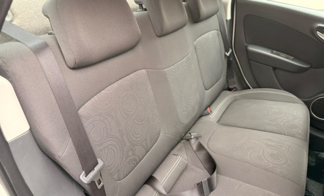 Fiat Grand Siena ATTRAC. 1.4 EVO F.Flex 8V 2018 Flex-9