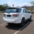 Toyota Hilux SW4 SR 4x2 2.7/2.7 Flex 16V Mec. 2015 Flex-2