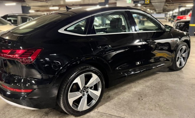 Audi E-TRON Sportb. Perf.Black Aut.(Elétrico) 2022 Elétrico-7