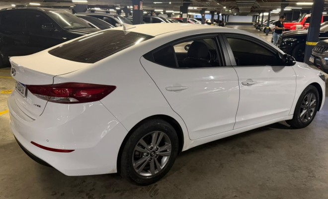 Hyundai Elantra 2.0 16V Flex Aut. 2017 Flex-2