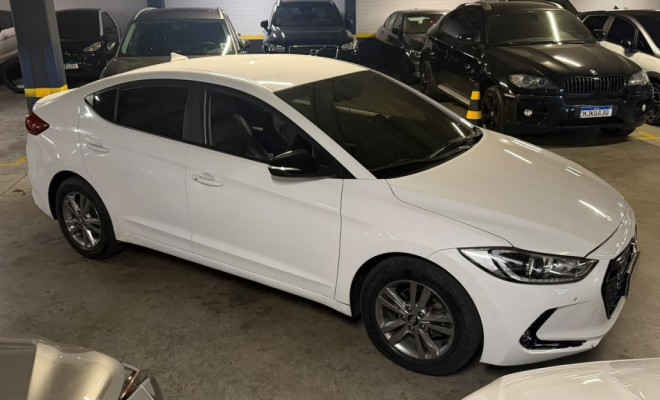Hyundai Elantra 2.0 16V Flex Aut. 2017 Flex-8