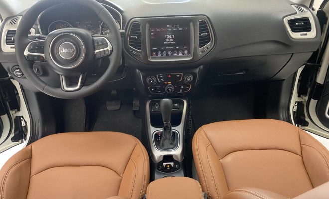 Jeep COMPASS LONGITUDE 2.0 Aut 2019-6