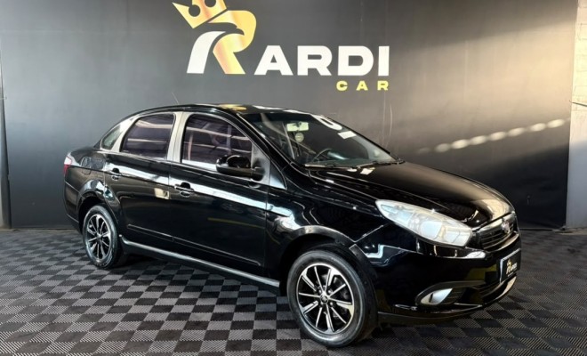 Fiat Grand Siena TETRAFUEL 1.4 Evo F. Flex 8V 2013 Flex-2