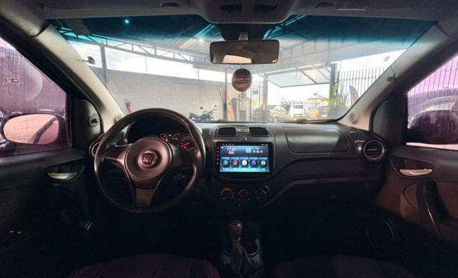 Fiat Grand Siena TETRAFUEL 1.4 Evo F. Flex 8V 2013 Flex-7