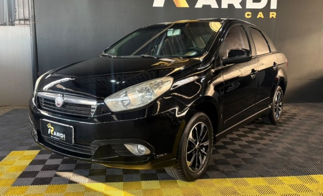 Fiat Grand Siena TETRAFUEL 1.4 Evo F. Flex 8V 2013 Flex-0