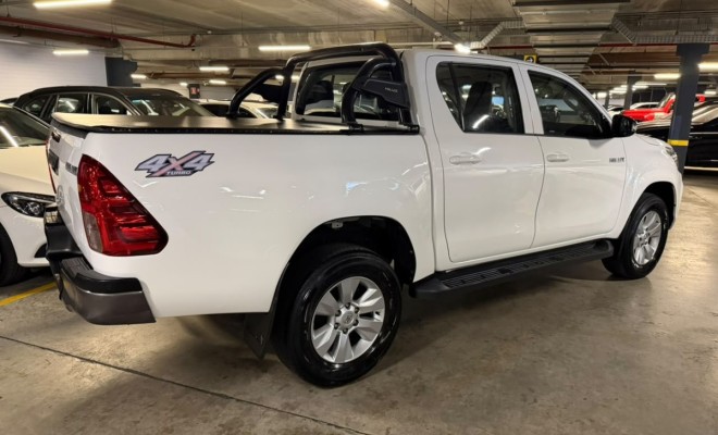 Toyota Hilux CD 4x4 2.8 Diesel Mec. 2019 Diesel-1