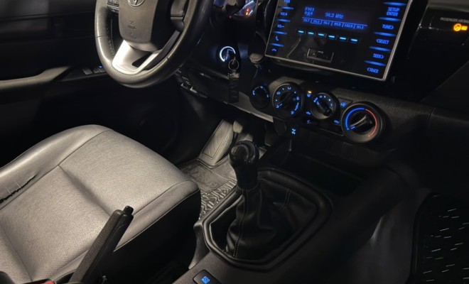 Toyota Hilux CD 4x4 2.8 Diesel Mec. 2019 Diesel-7