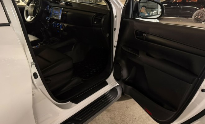 Toyota Hilux CD 4x4 2.8 Diesel Mec. 2019 Diesel-6