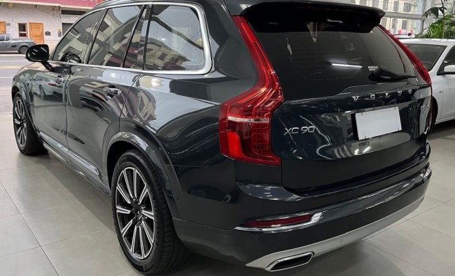 Volvo XC 90 D-5 INSCRIPTION 2.0 235cv Dies. 5p 2018 Diesel-1