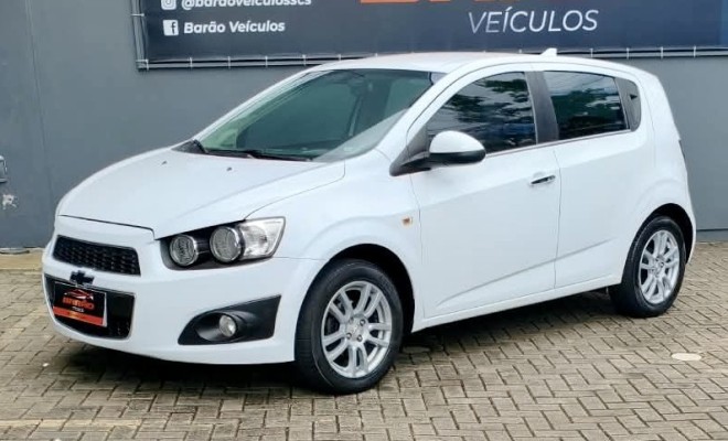GM - Chevrolet SONIC HB LTZ 1.6 16V FlexPower 5p Mec. 2013 Flex