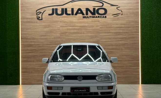 VW - VolksWagen Golf GL 1.8/ 2.0i 4p 1997 Gasolina-13