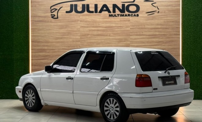 VW - VolksWagen Golf GL 1.8/ 2.0i 4p 1997 Gasolina-2