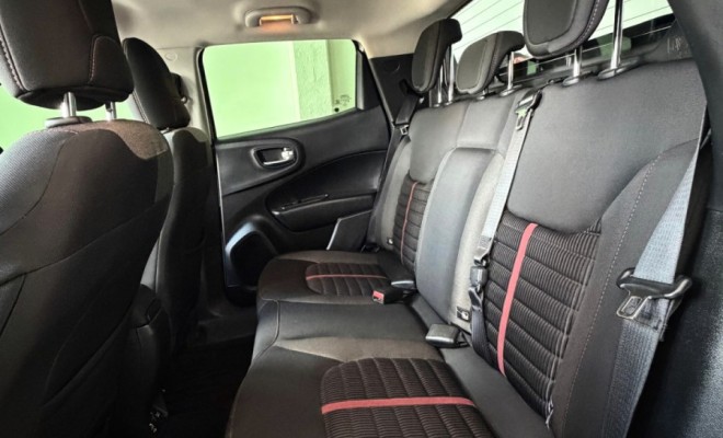 Fiat Toro Freedom 1.8 16V Flex Aut. 2021 Flex-6